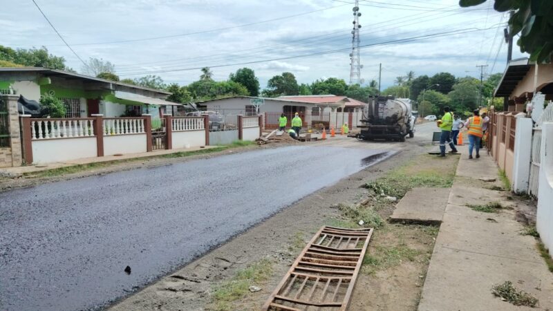Proyecto de rehabilitación de 106 calles en Aguadulce alcanza 22.25 % de avance físico